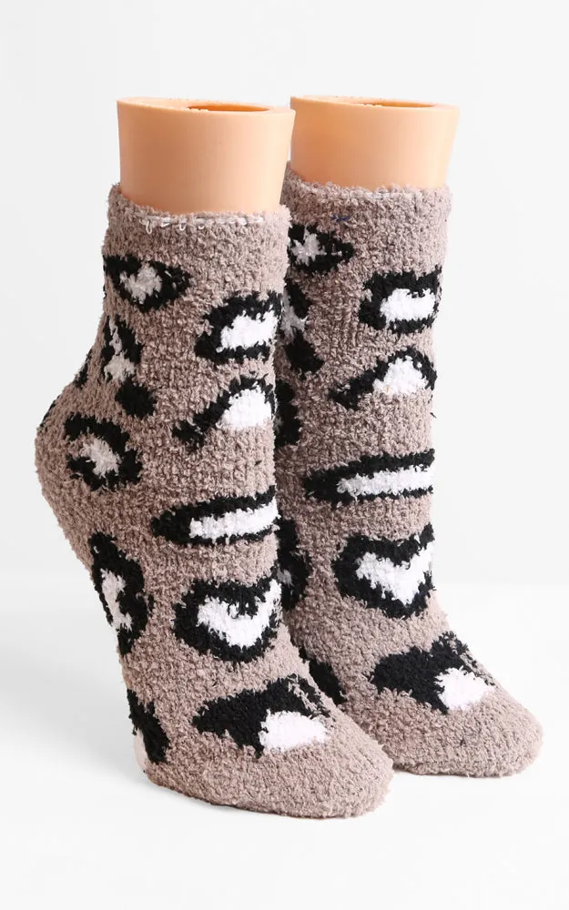 JCS105 Leopard Pattern Fuzzy Socks (6prs Pack)